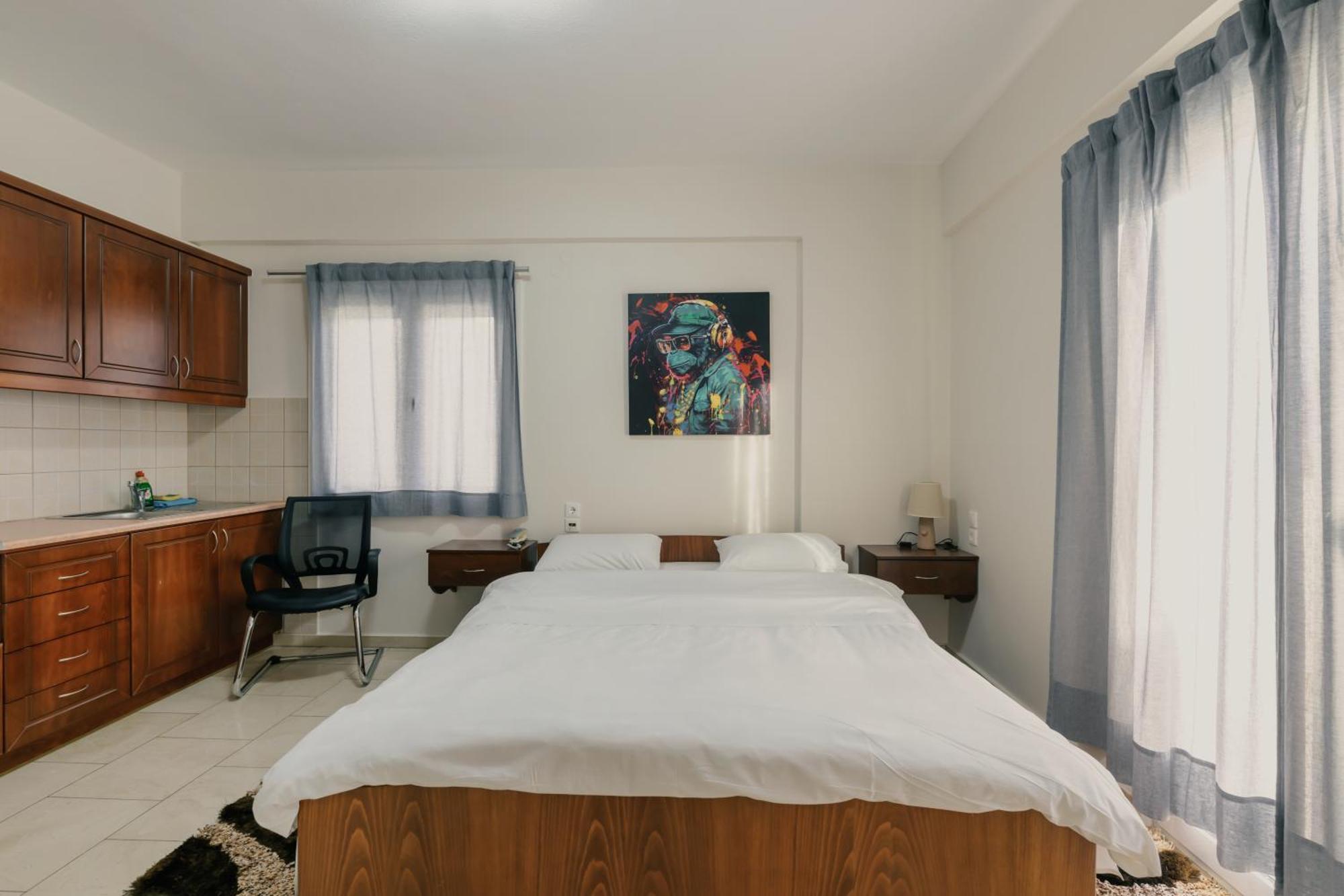 O Fotis Studios & Apartments Ioannina Eksteriør billede