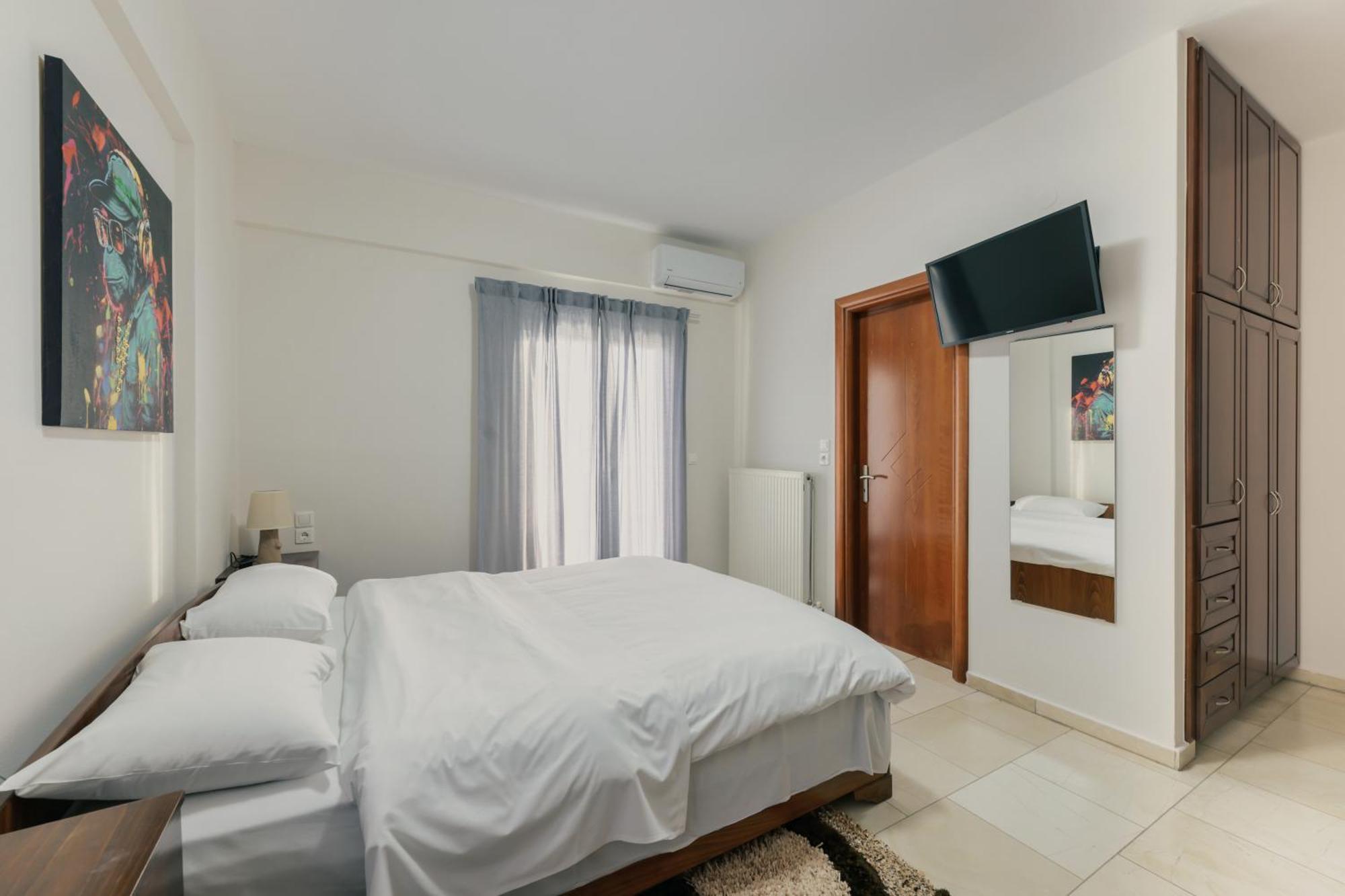 O Fotis Studios & Apartments Ioannina Eksteriør billede