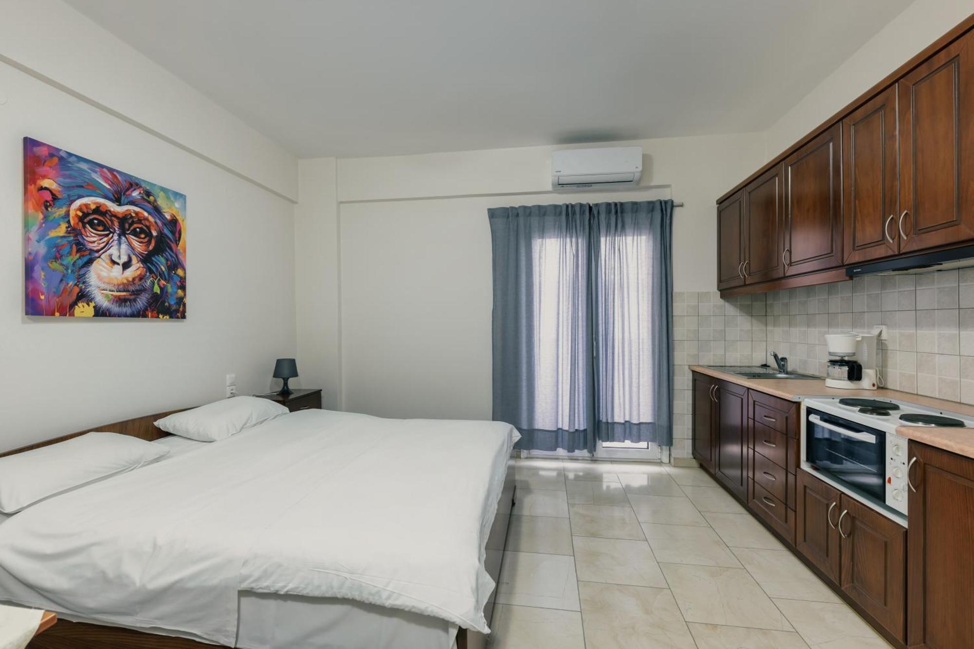 O Fotis Studios & Apartments Ioannina Eksteriør billede