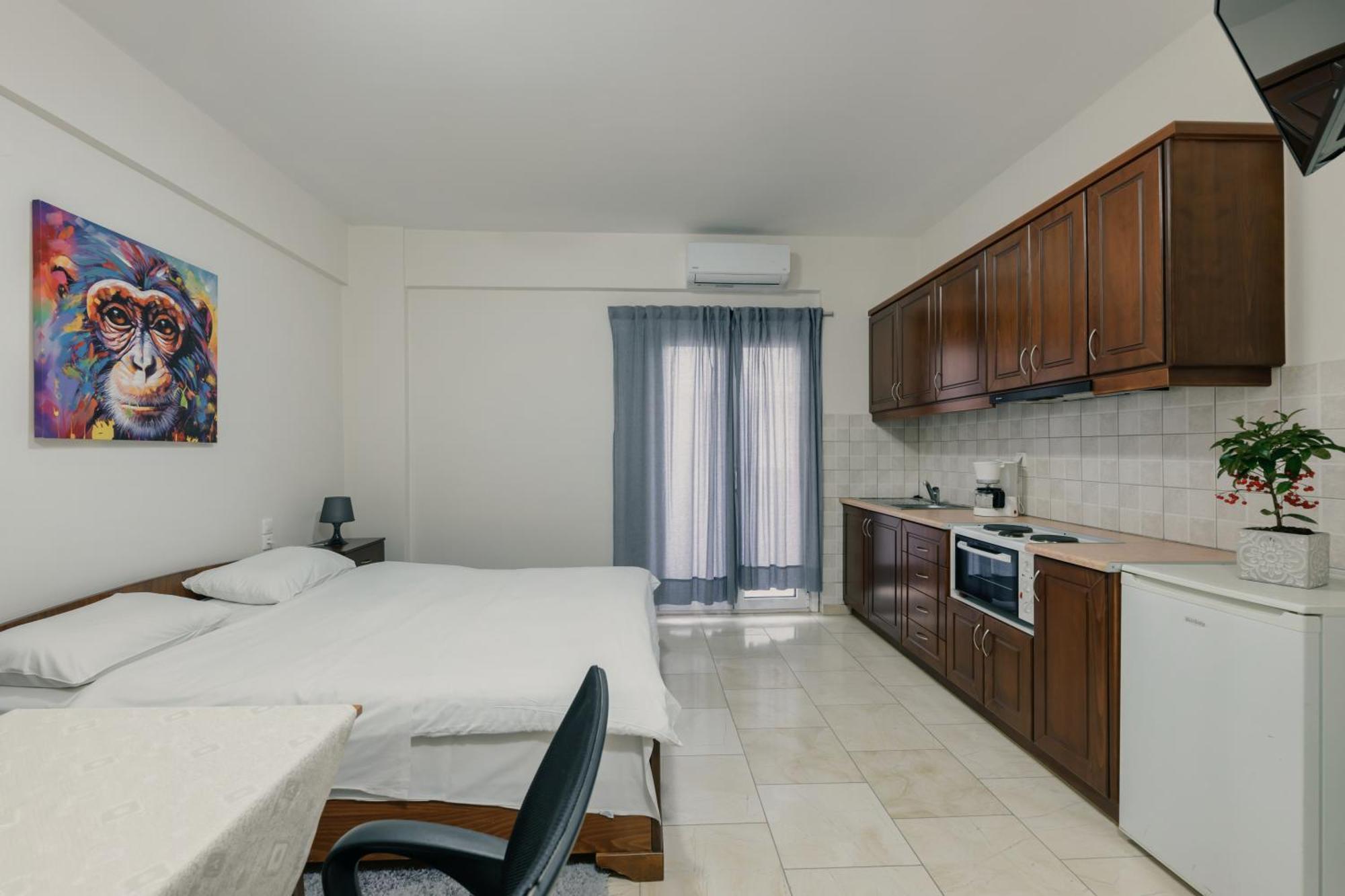 O Fotis Studios & Apartments Ioannina Eksteriør billede